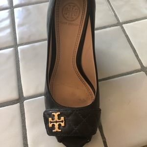 Tory Burch wedge heels. Size 6